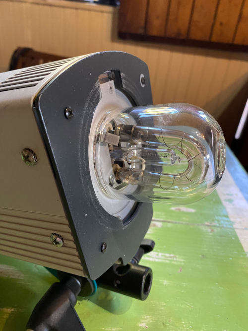 Visatec SOLO 1600 B Monolight with lamp