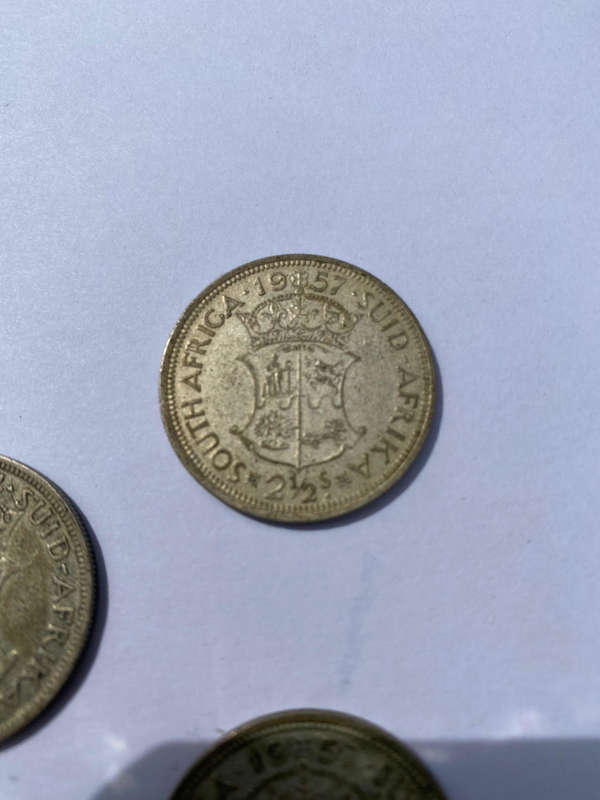 5x Shilling 2.5 ZAR 1953x2, 1954x1, 1957x2 Elizabeth II