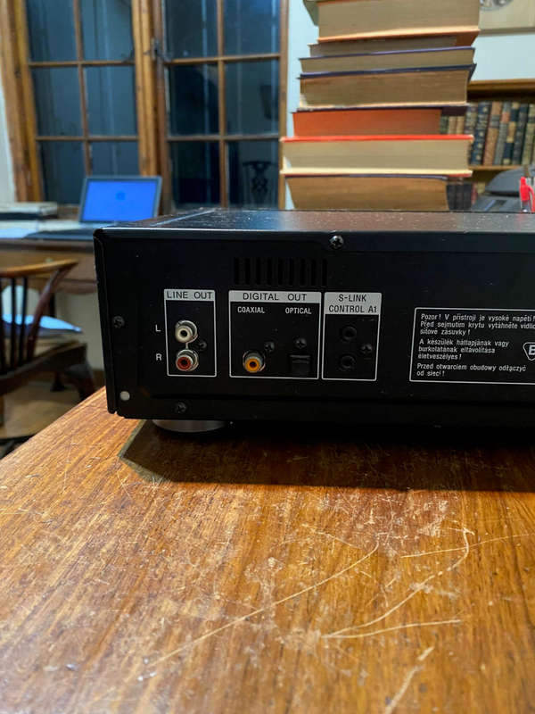 SONY Compact Disc Player CDP-XB720QS