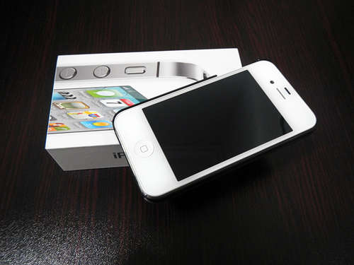 iPhone 4S