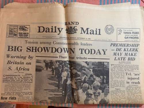ORIGINAL HISTORIC NEWSPAPER POSTER + NEWSPAPERS : ASSASSINATION OF DR VERWOERD
