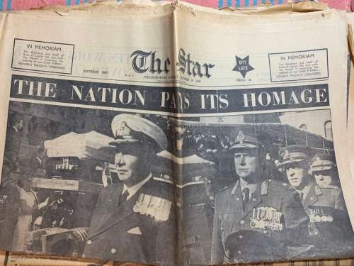 ORIGINAL HISTORIC NEWSPAPER POSTER + NEWSPAPERS : ASSASSINATION OF DR VERWOERD