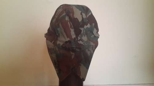 32 Battalion kiko/swallow-tail cap.