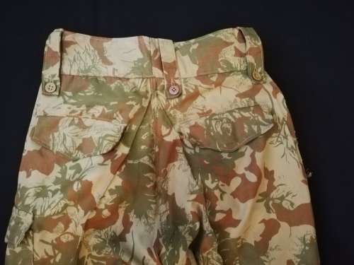 South African Police camo pants, size 32. No overseas postage.