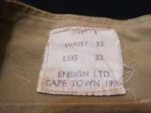 South African Police camo pants, size 32. No overseas postage.