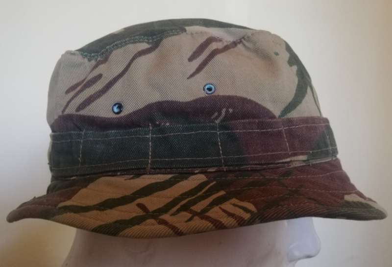 Rhodesian Army Bush Hat, large size 60. No overseas postage.