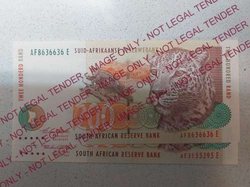 2 TIMES UNC TWO HUNDRED RAND NOTES CL STALS