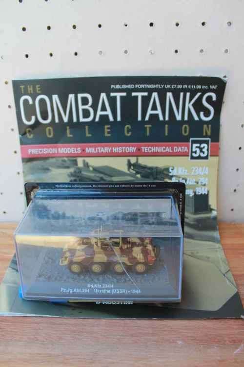DeAGOSTINI - COMBAT TANKS COLLECTION - Number 53 Tank and Magazine