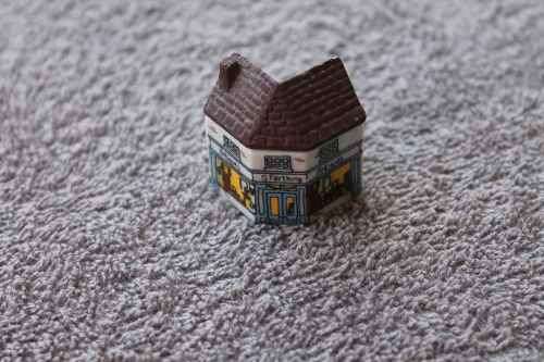 Wade Whimsey House
