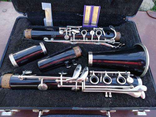 Vintage Bundy Clarinet