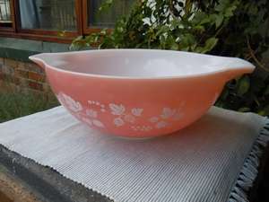 Vintage Pyrex Oven Dish