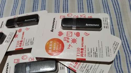 6 x USB Drives 64gb