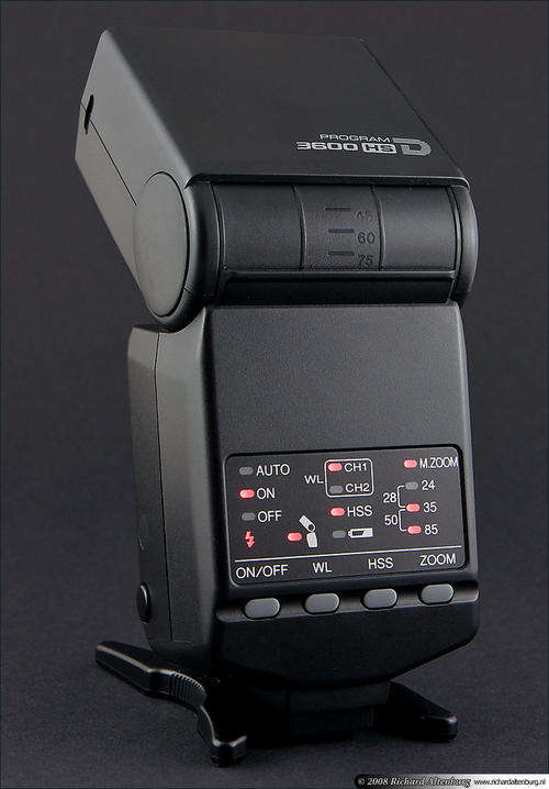Powerful Minolta 3600HS D Flash with Batteries & Charger