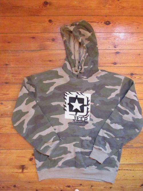 Jeep Camo Hoodie Jacket (L)