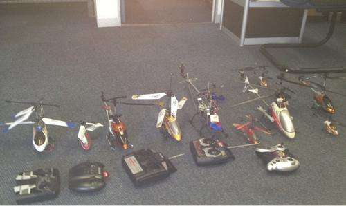 Rc choppers/ 1x Box of Assorted Hellicopter Spares