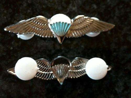SA Parachute Dispatchers or 50 jumps or more, Chrome and Lucite covered Enameled Mess Dress Wing