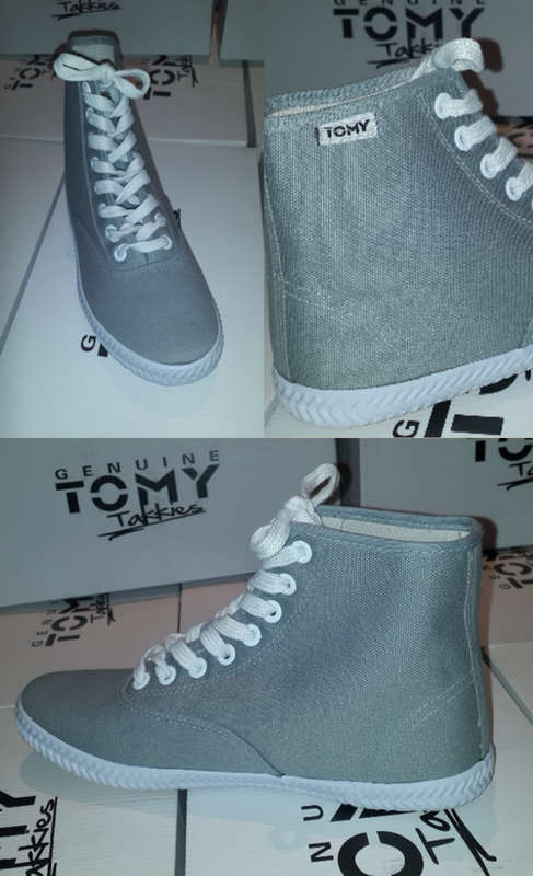 GENUINE TOMY TAKKIES GREY BOOT