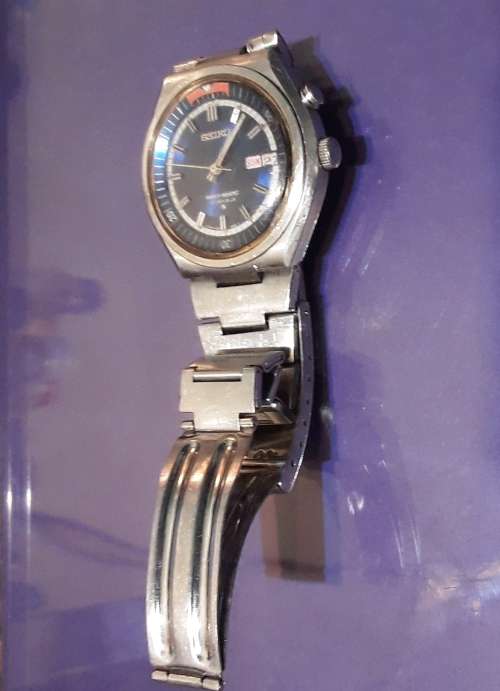 Seiko Bellmatic automatic mechanical alarm watch