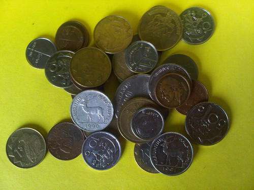 35 X MIXED COINS