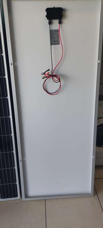 200W  MONOCYRSTALINE SOLAR PANEL