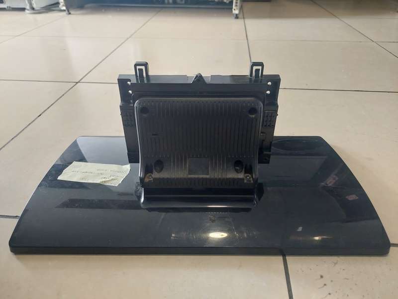 SAMSUNG TV STAND  FOR PS51F4000AR