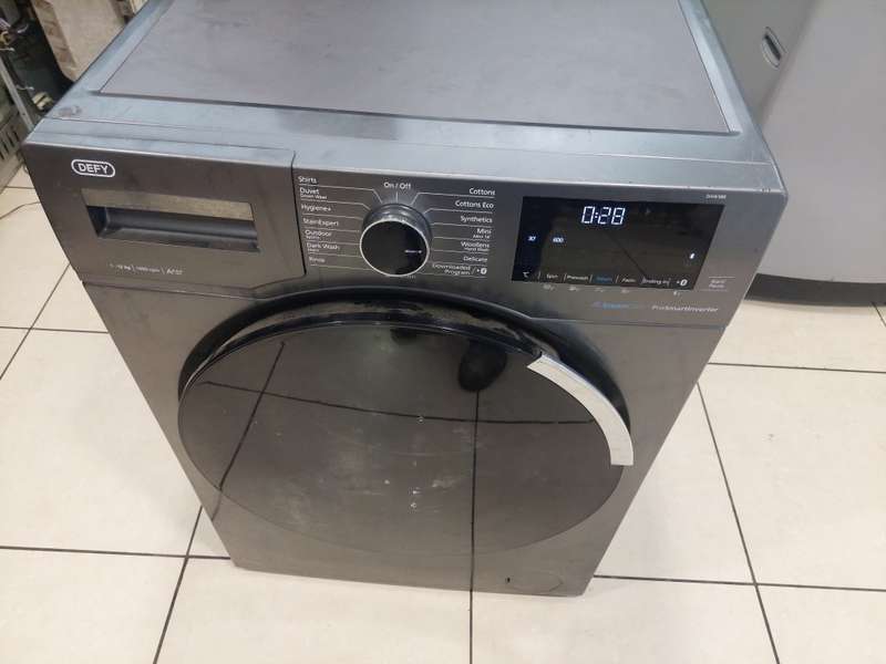 Defy DAW388 Front loader washing machine