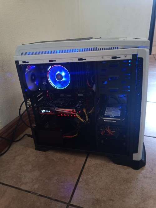 Antec AMD Gaming Rig 6-Cores 6-Threads, 16GB Ram, MSI 970 Gaming MB, MSI RX570 4GB Graphics, 6 Fans