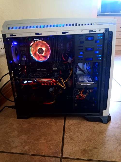 Antec AMD Gaming Rig 6-Cores 6-Threads, 16GB Ram, MSI 970 Gaming MB, MSI RX570 4GB Graphics, 6 Fans