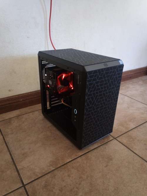 *Like New* MSI Gaming Desktop, Core i7 3.4GHz 16GB RAM, 2TB HDD, R9 390 8GB Gaming Graphics, Wifi