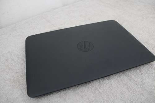 Hp elitebook 13inch laptop. i5 5th gen, 8GB Ram, 500gb hdd