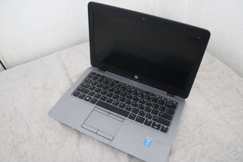 Hp elitebook 13inch laptop. i5 5th gen, 8GB Ram, 500gb hdd
