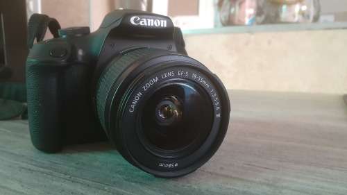 Canon E0S 2000 With bag,charger, lense and covers , 16gb memory card