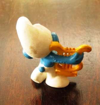 Original Harp Smurf 20070 ( no eyebrows Peyo Bully version)