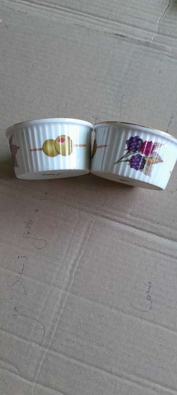 ROYAL WORCESTER EVESHAM PORCELAIN BOWLS X 2