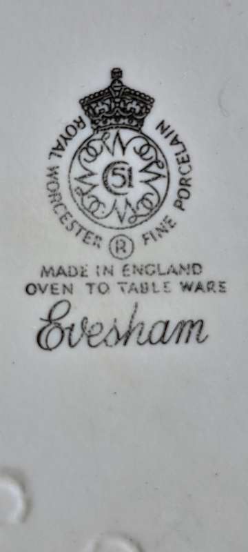 ROYAL WORCESTER EVESHAM PORCELAIN BOWLS X 2