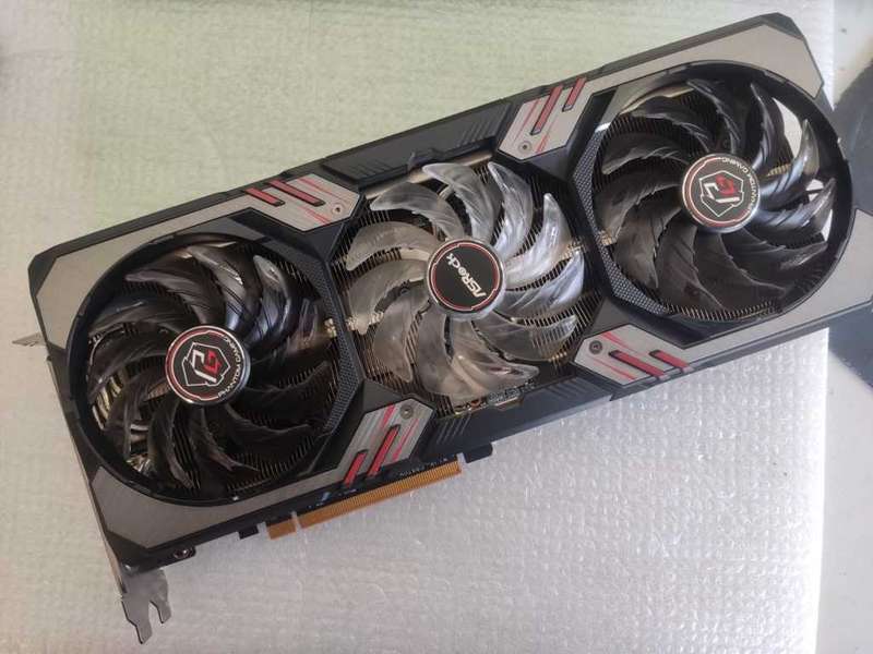 RX 6700 XT 12GB - AsRock Phantom Gaming