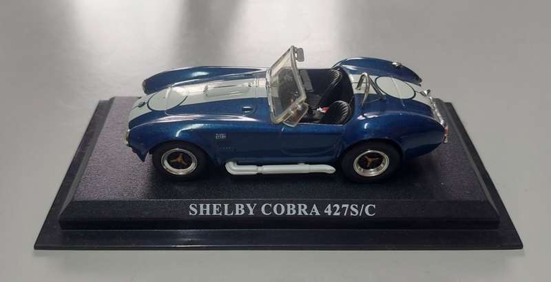 1999 delprado 1:43 scale car collection