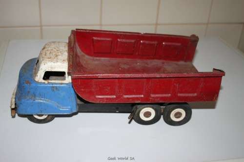 Large Tin Truck
