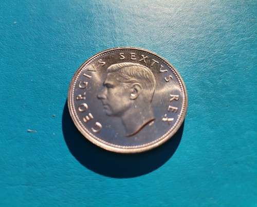 BRILLIANT UNCIRCULATED 1952 SILVER 2.5 SHILLING. MAYBE PROOF.
