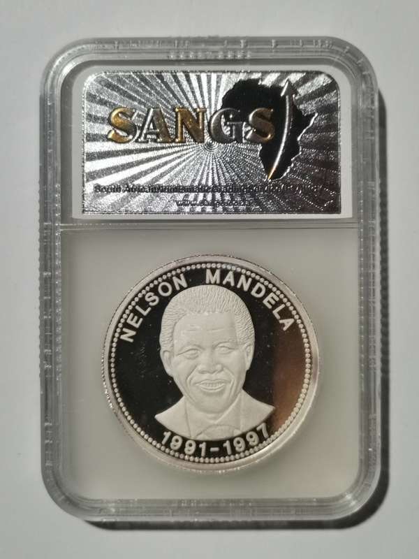 1 OUNCE SILVER MANDELA MEDALLION. ANC 100 YEARS (1912 - 2012). PF62. SCARCE.
