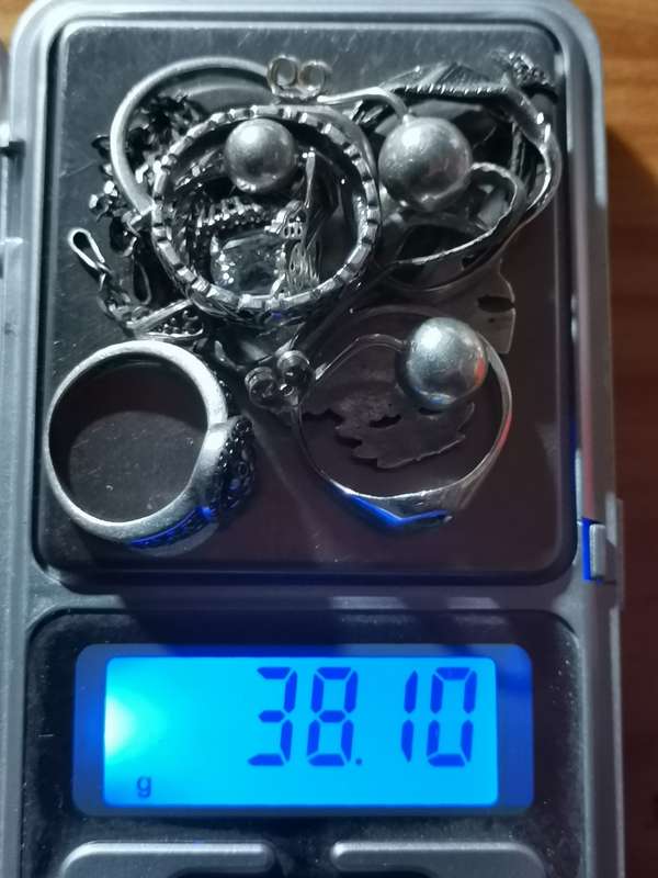 925 STERLING SILVER SCRAP JEWELERY. WEIGHT: 38.10 GRAMS.