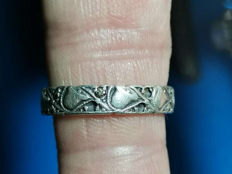 925 STERLING SILVER SCRAP JEWELERY. WEIGHT: 38.10 GRAMS.