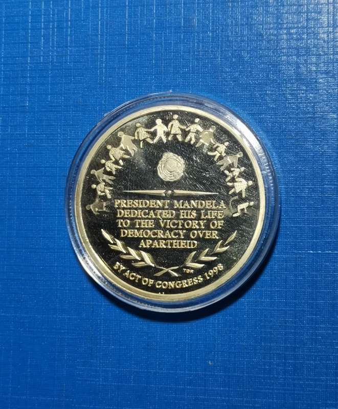 MANDELA BY ACT OF CONGRESS MEDALLION. SEALED IN PLASTIC.