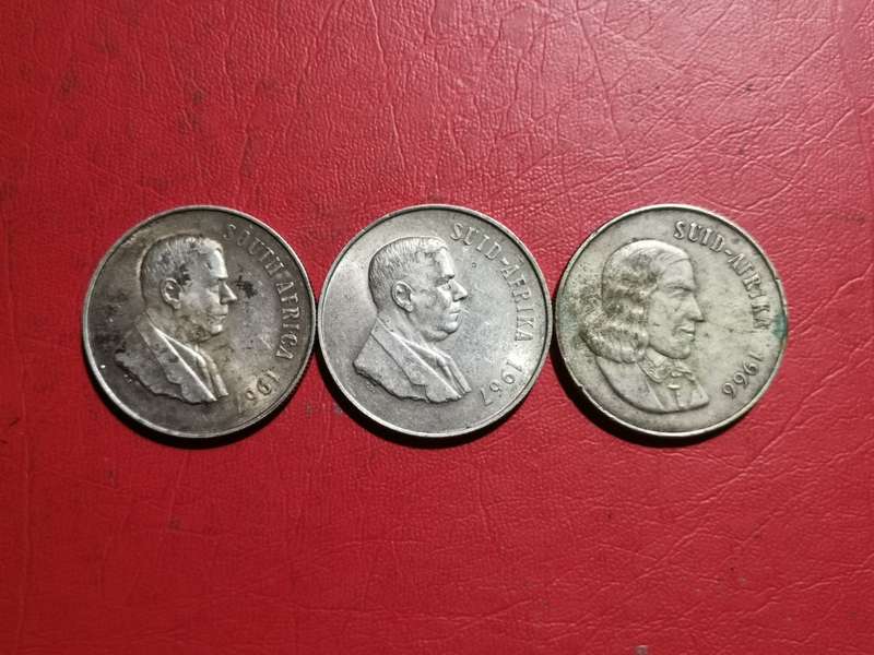 3 X RSA SILVER ONE RAND COINS. 80% SILVER. BID PER COIN TO TAKE ALL 3.
