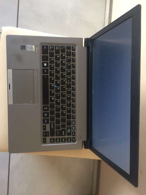 Silver Toshiba TECRA Z-40 i7 4th Gen 8GB 500 GB Laptop
