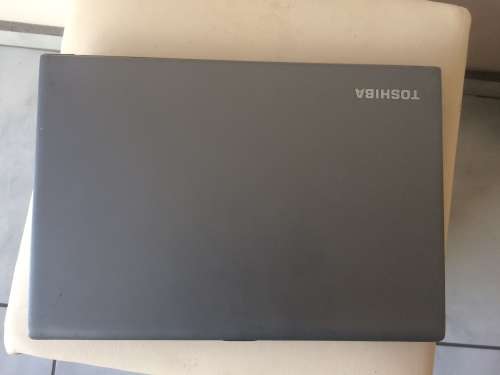 Silver Toshiba TECRA Z-40 i7 4th Gen 8GB 500 GB Laptop