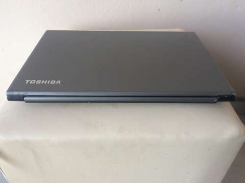 Silver Toshiba TECRA Z-40 i7 4th Gen 8GB 500 GB Laptop
