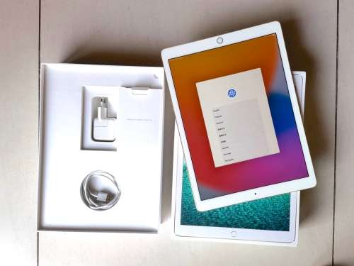 APPLE IPAD PRO 2 - 12.9` - 256Gb - NEW CONDITION - BOXED