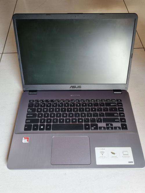 **BARGAIN BUY** ASUS X505B AMD 3.7Ghz, 8GB RAM, 500GB HDD-WORTH R9k -GRAB IT@R3999