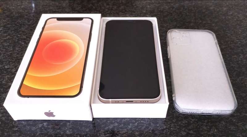 iPhone 12 MINI - 64Gb - LIKE NEW BOXED